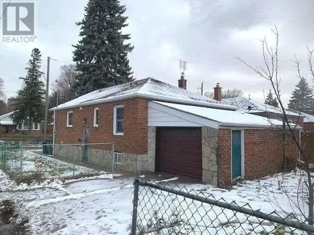 Bsmt - 46 Medhurst Road, Toronto (Crescent Town)